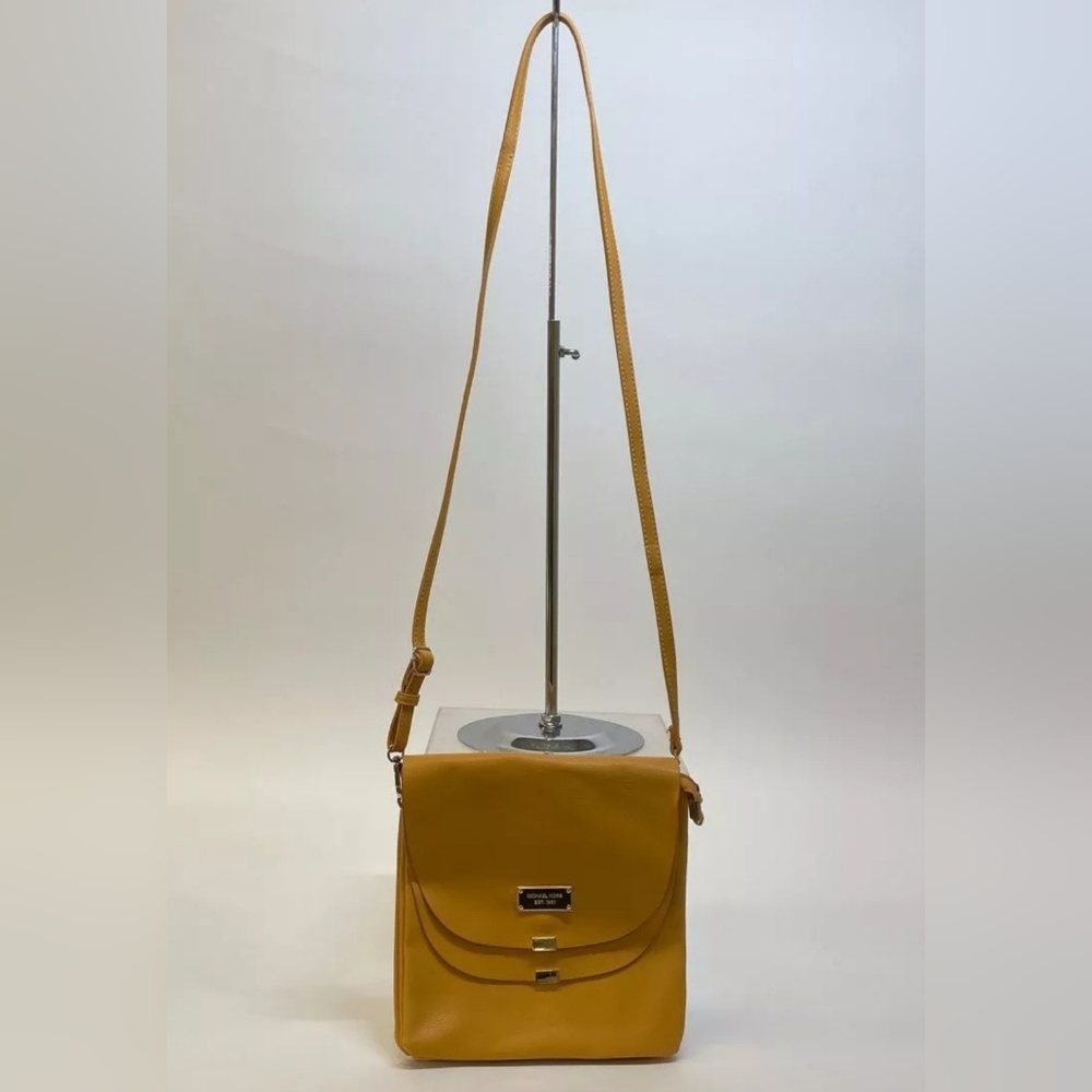 Michael Kors MK Designer Yellow Cross Body Bag purse - Picture 2 of 11
